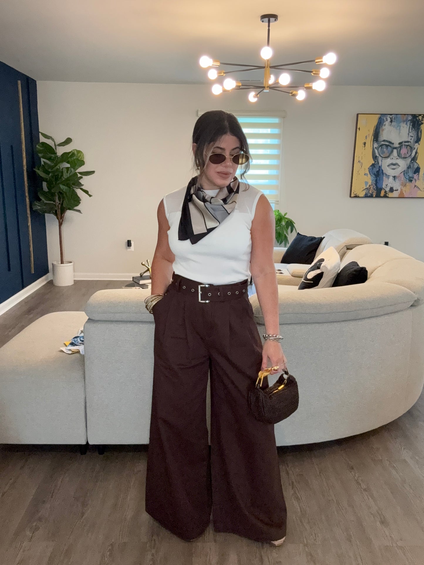 Scarf White Top
