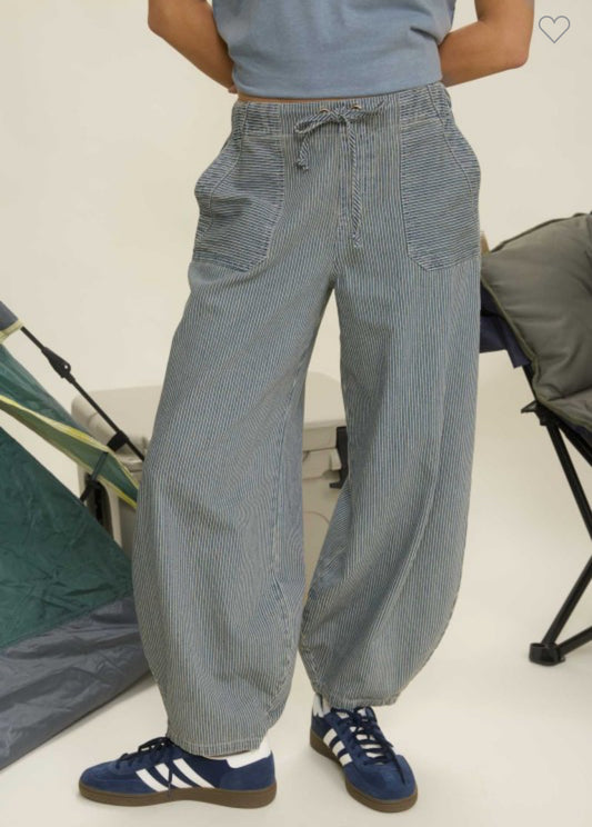 White Stripes Barrel Pants
